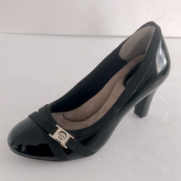 GIANI BERNINI Shoes Vollett Patent Leather Closed Toe Classic Pumps Size 5M Nee - Picture 4 of 8